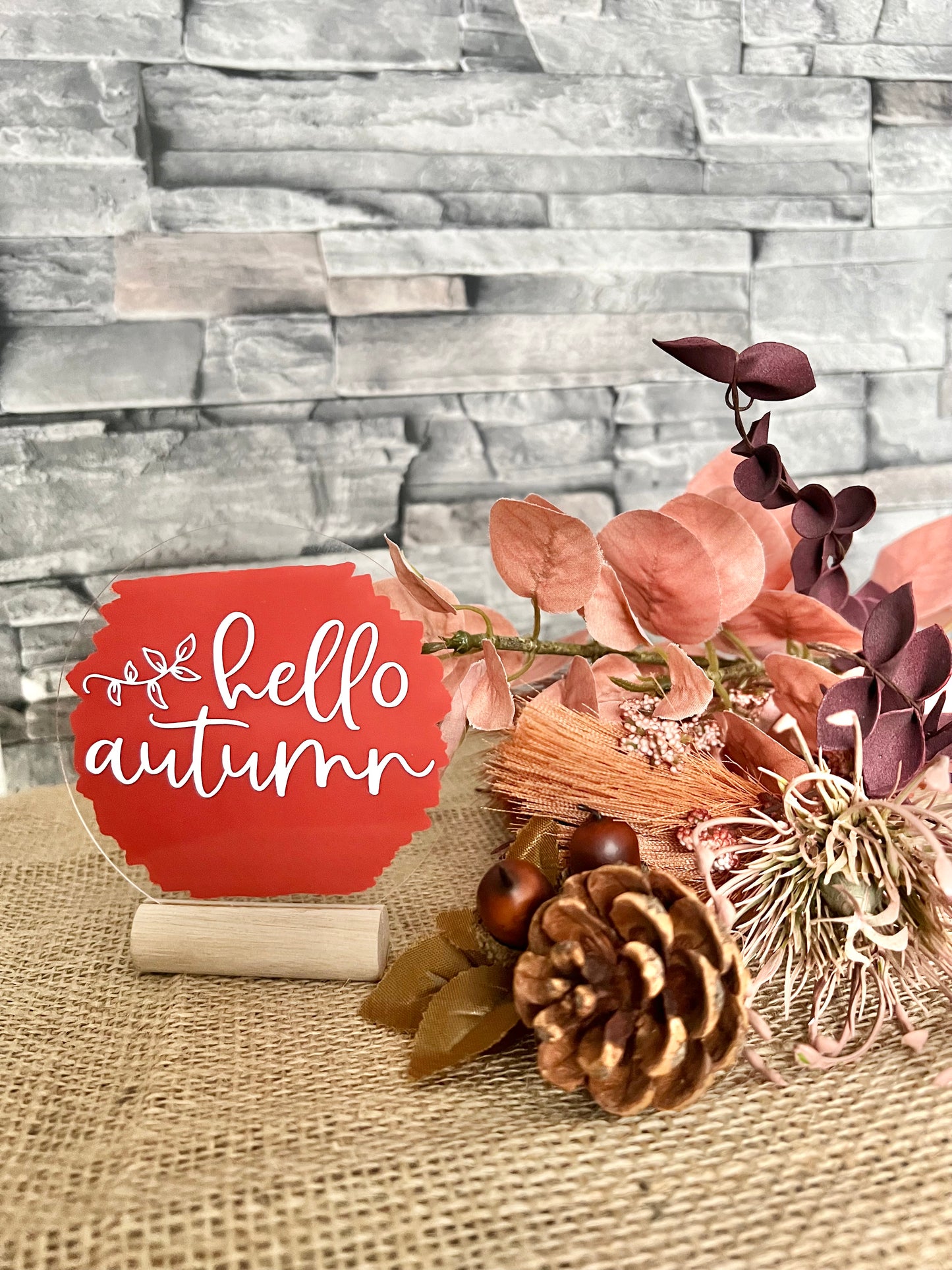 Hello Autumn plaque