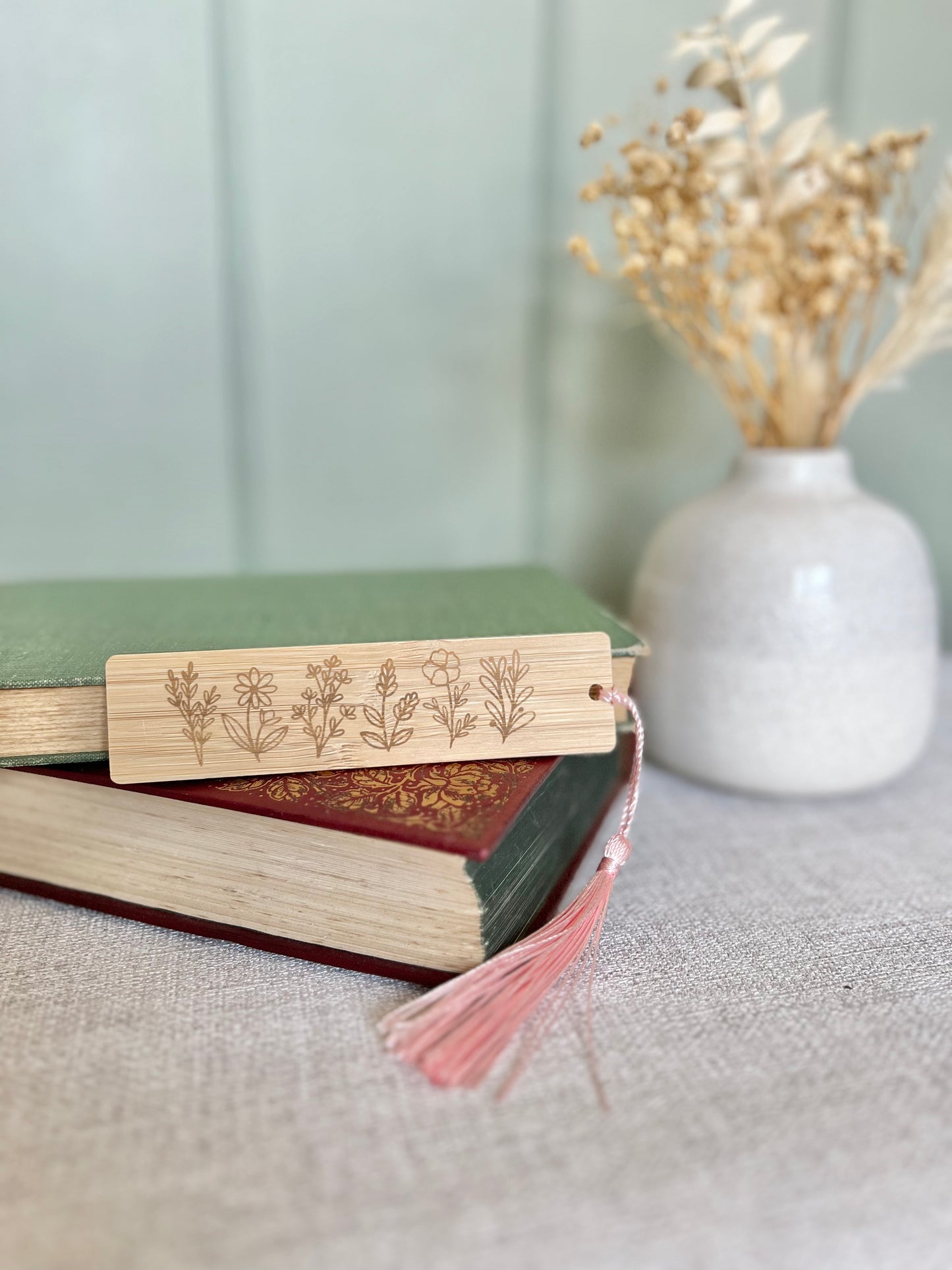 Wildflowers wooden engraved bookmark