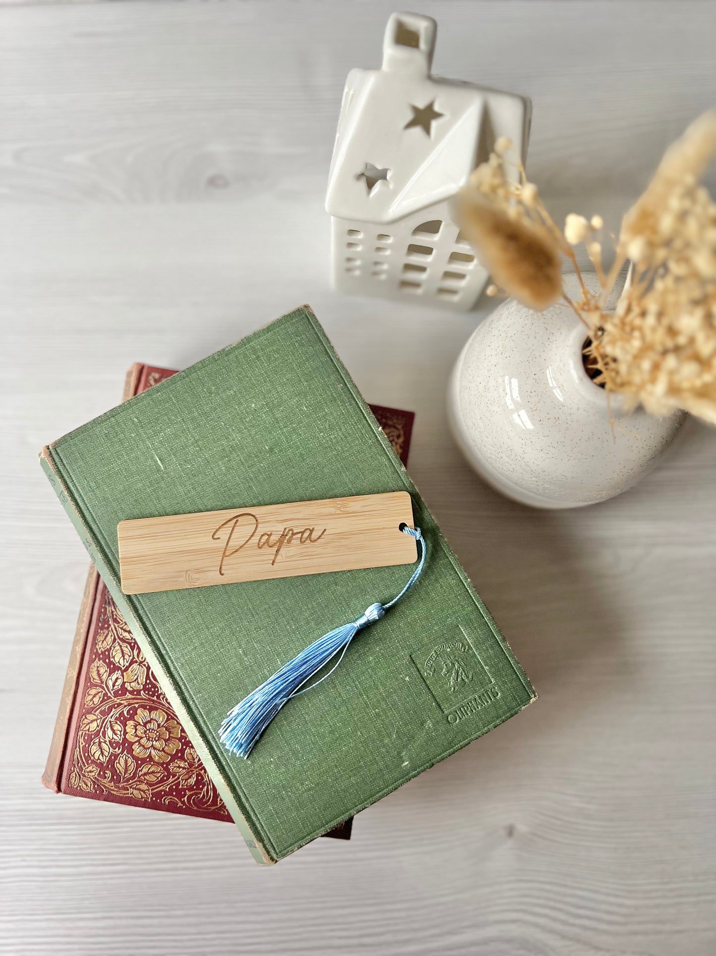 Papa engraved wooden bookmark