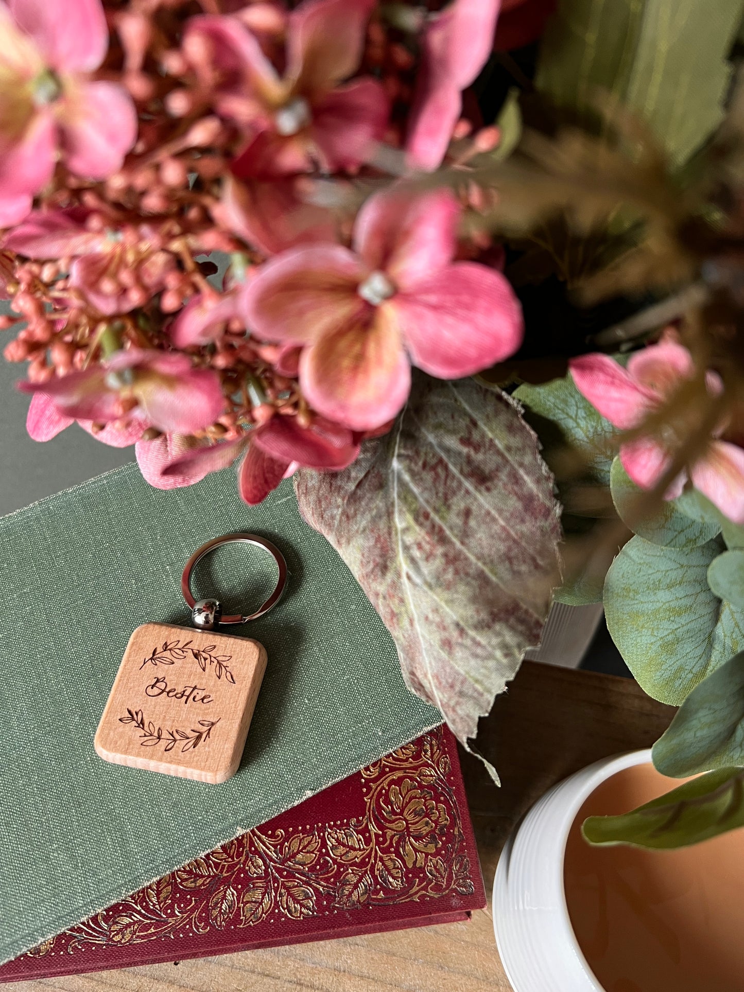 Bestie engraved keyring