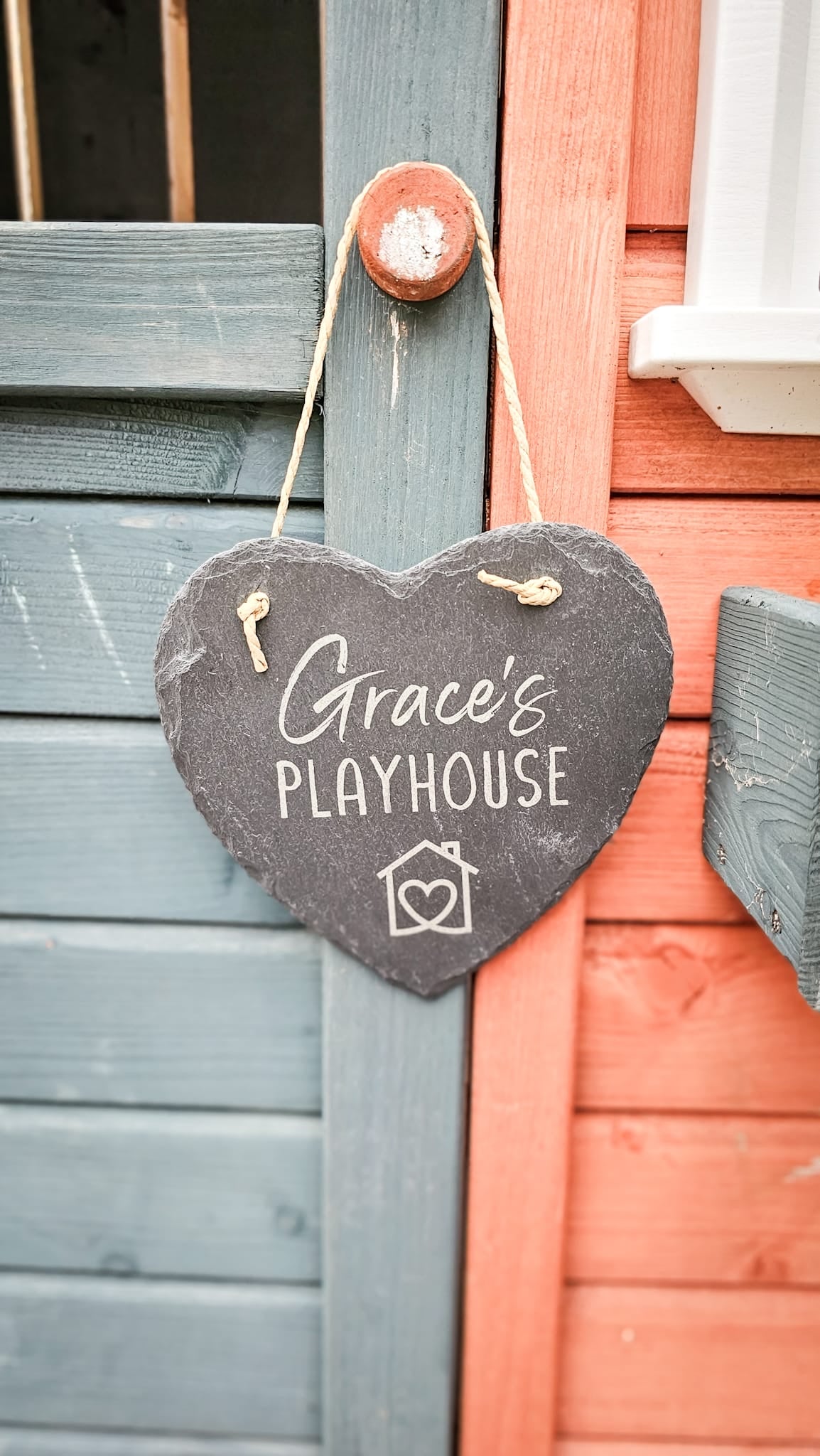 Slate playhouse sign (personalised)