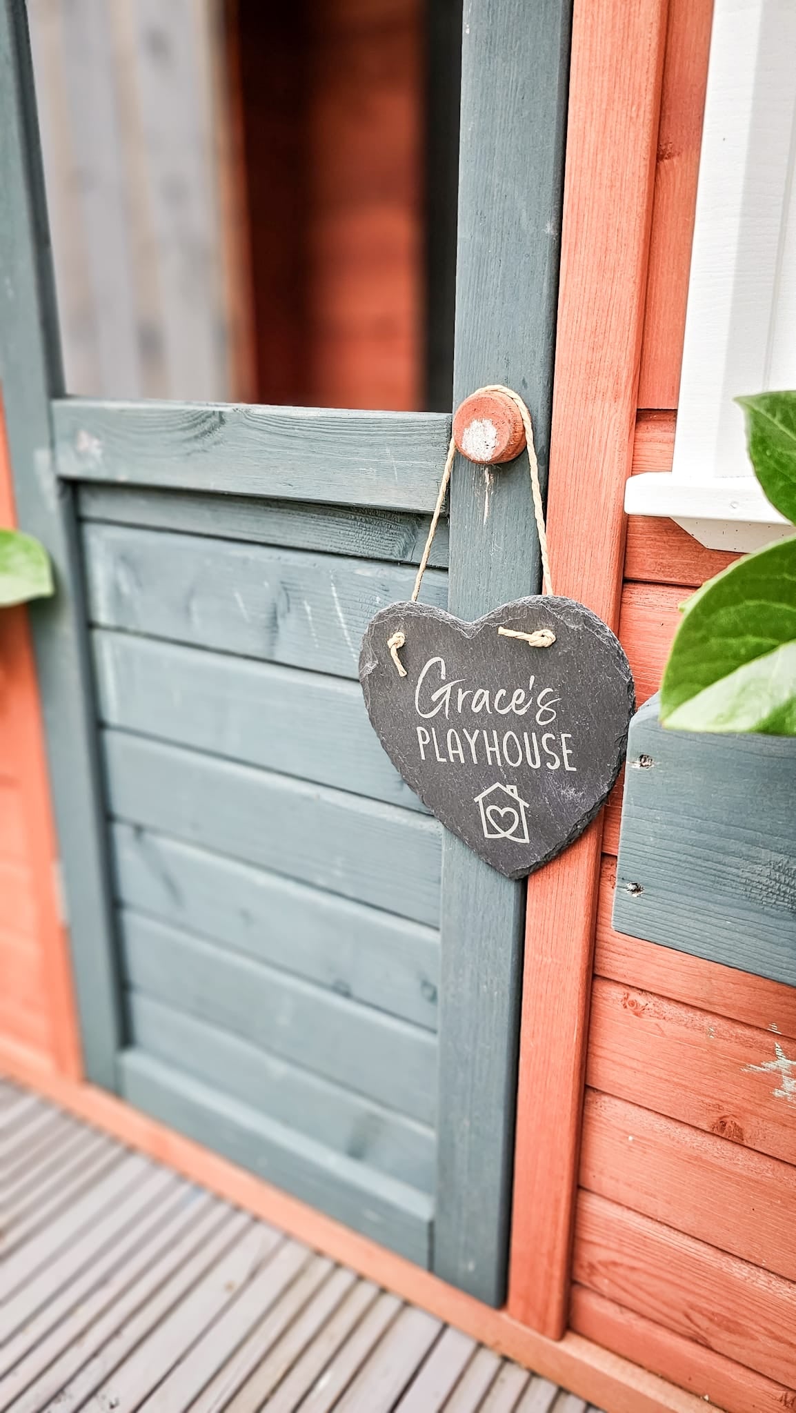Slate playhouse sign (personalised)