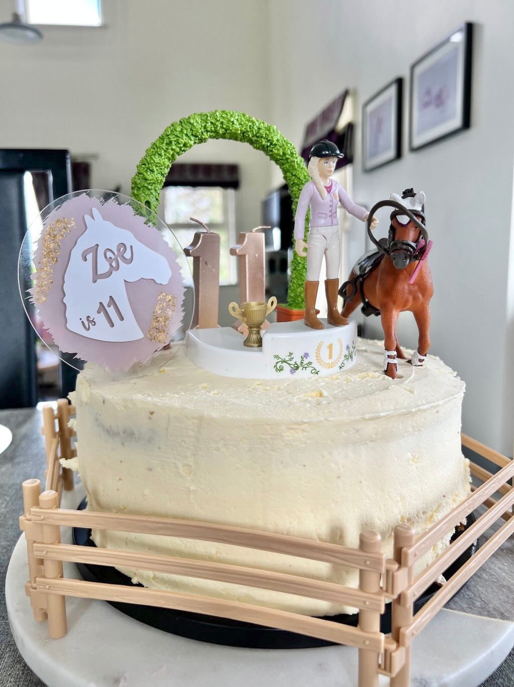 Design your own cake topper - personalised