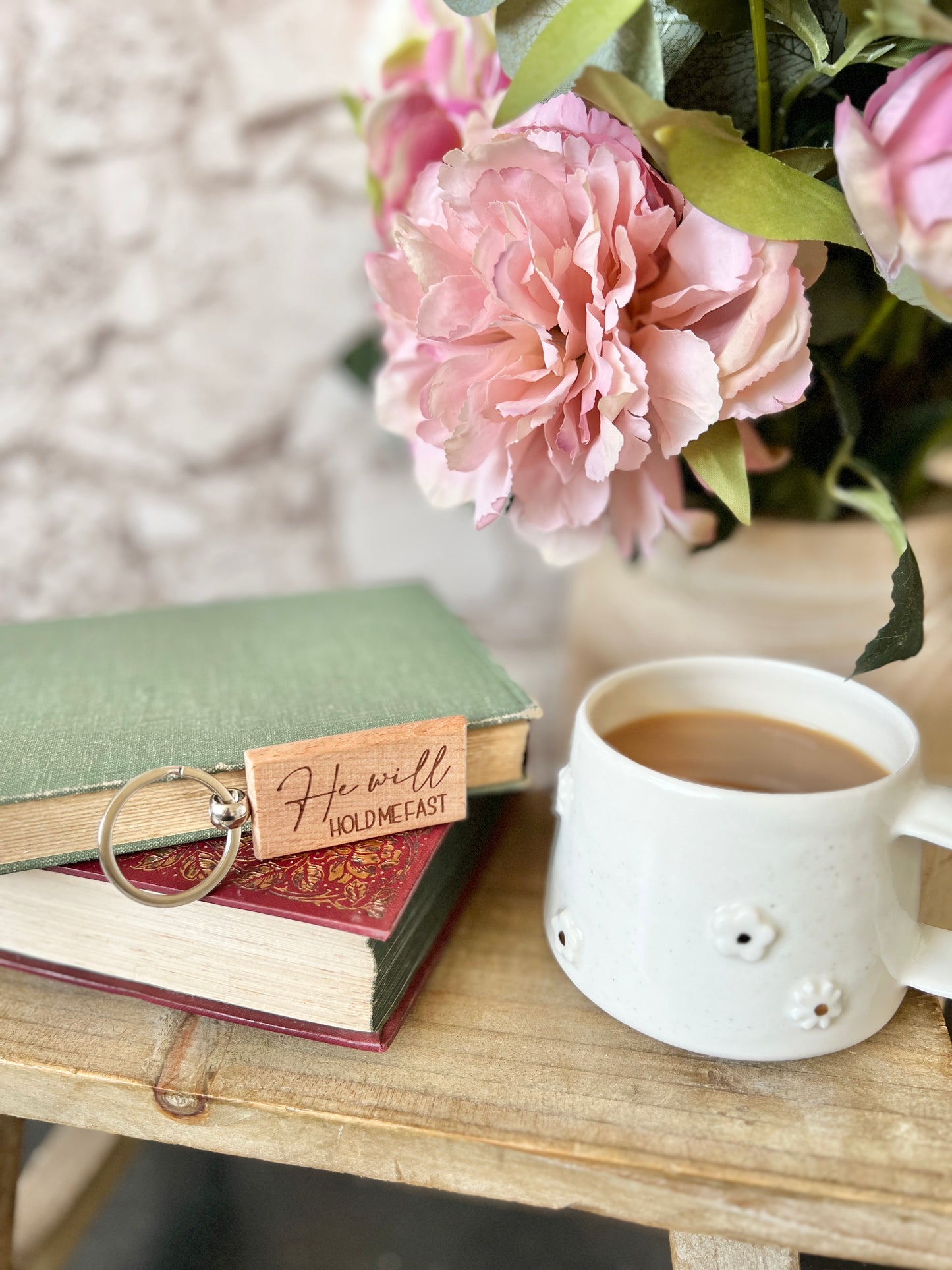 He will hold me fast engraved keyring