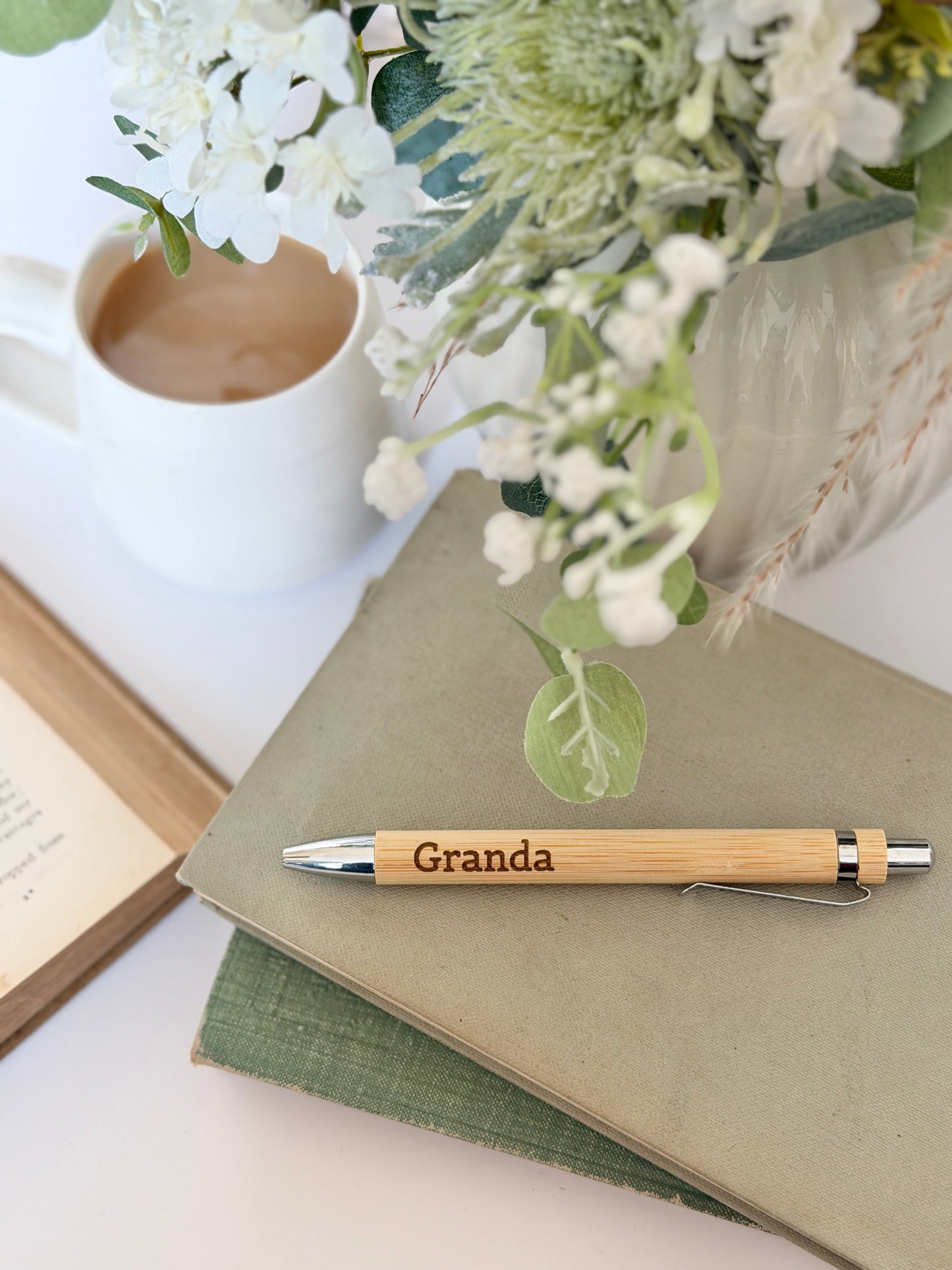 Granda engraved bamboo pen