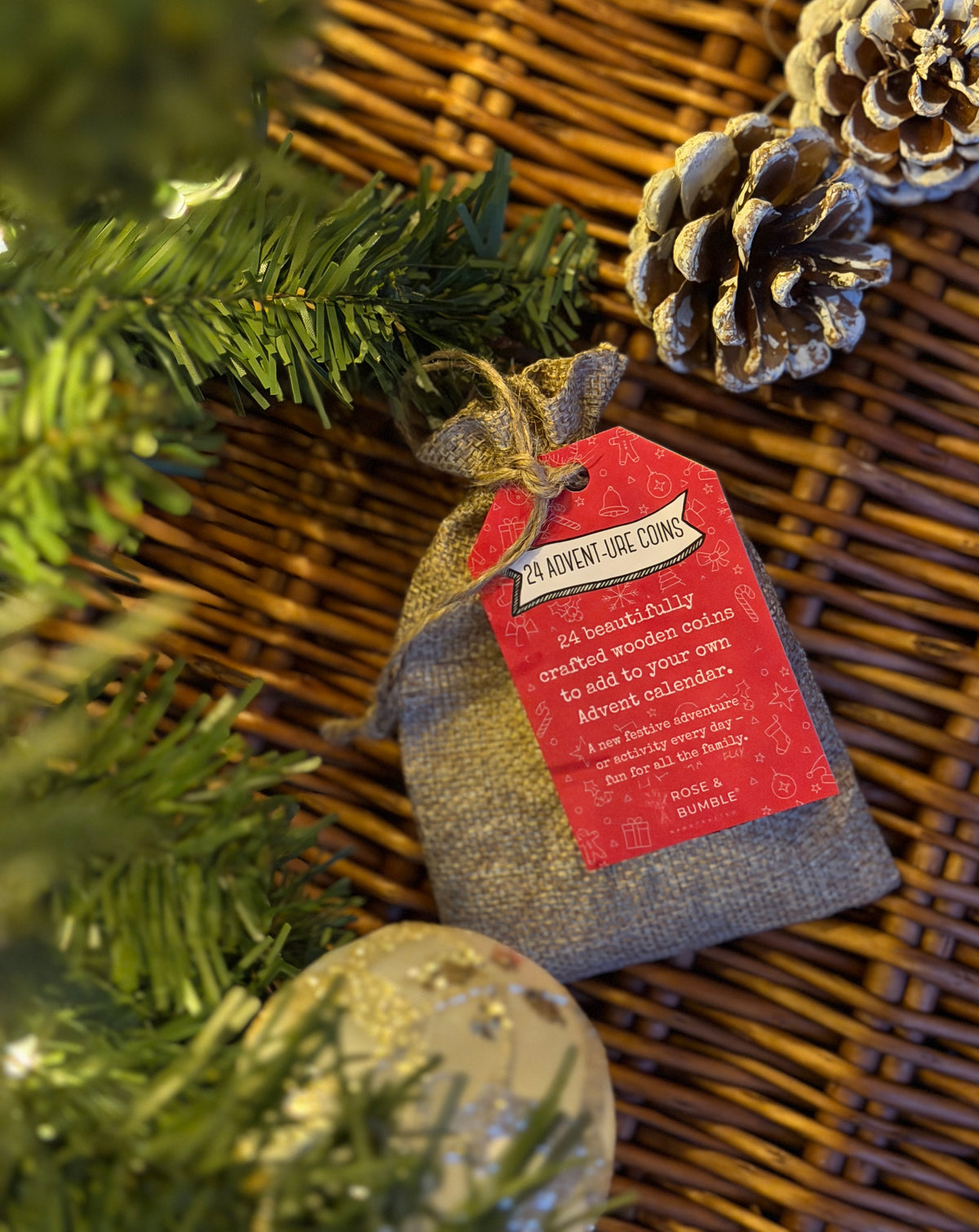 24 Advent-ure Coins – Wooden Christmas Activity Set