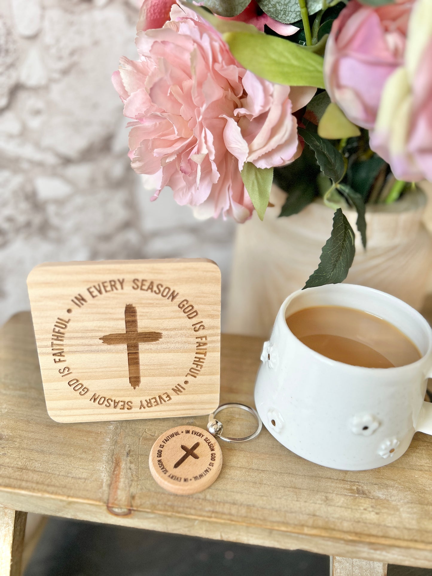 In every season round engraved keyring