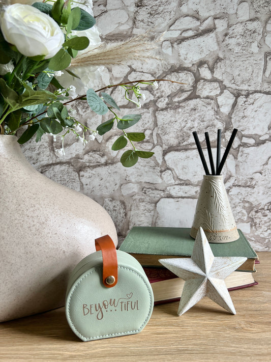 Be-you-tiful jewellery box