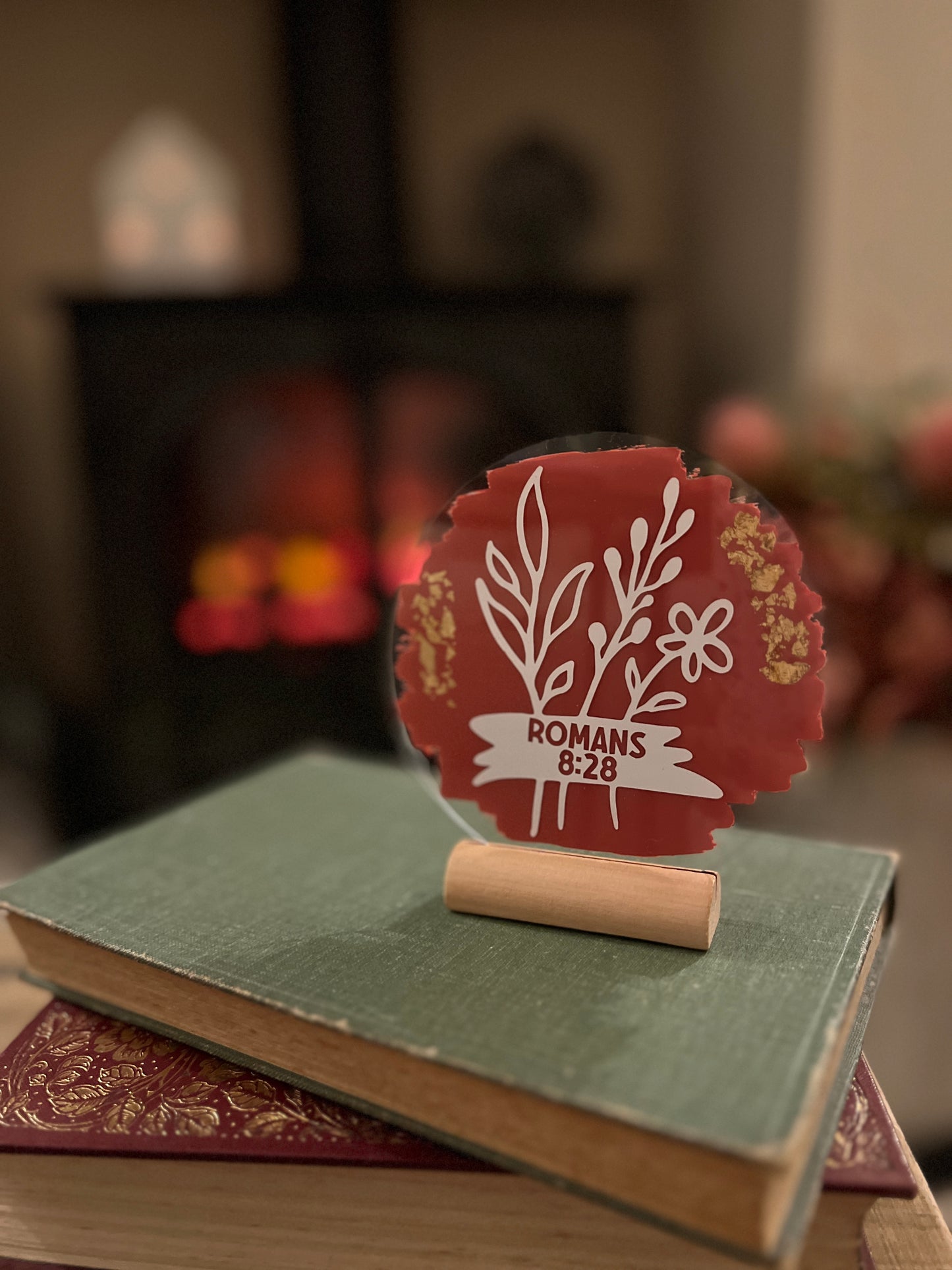 Romans 8 v 28 acrylic plaque