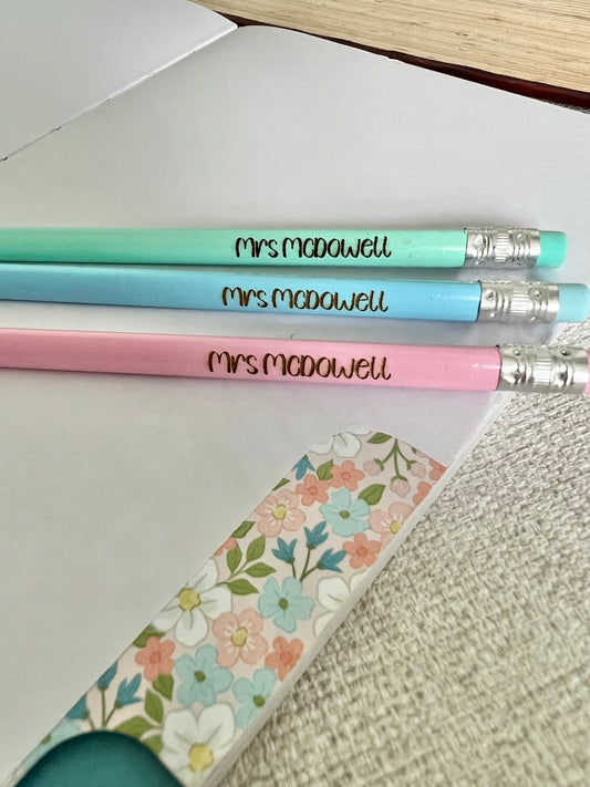 Personalised pencil set